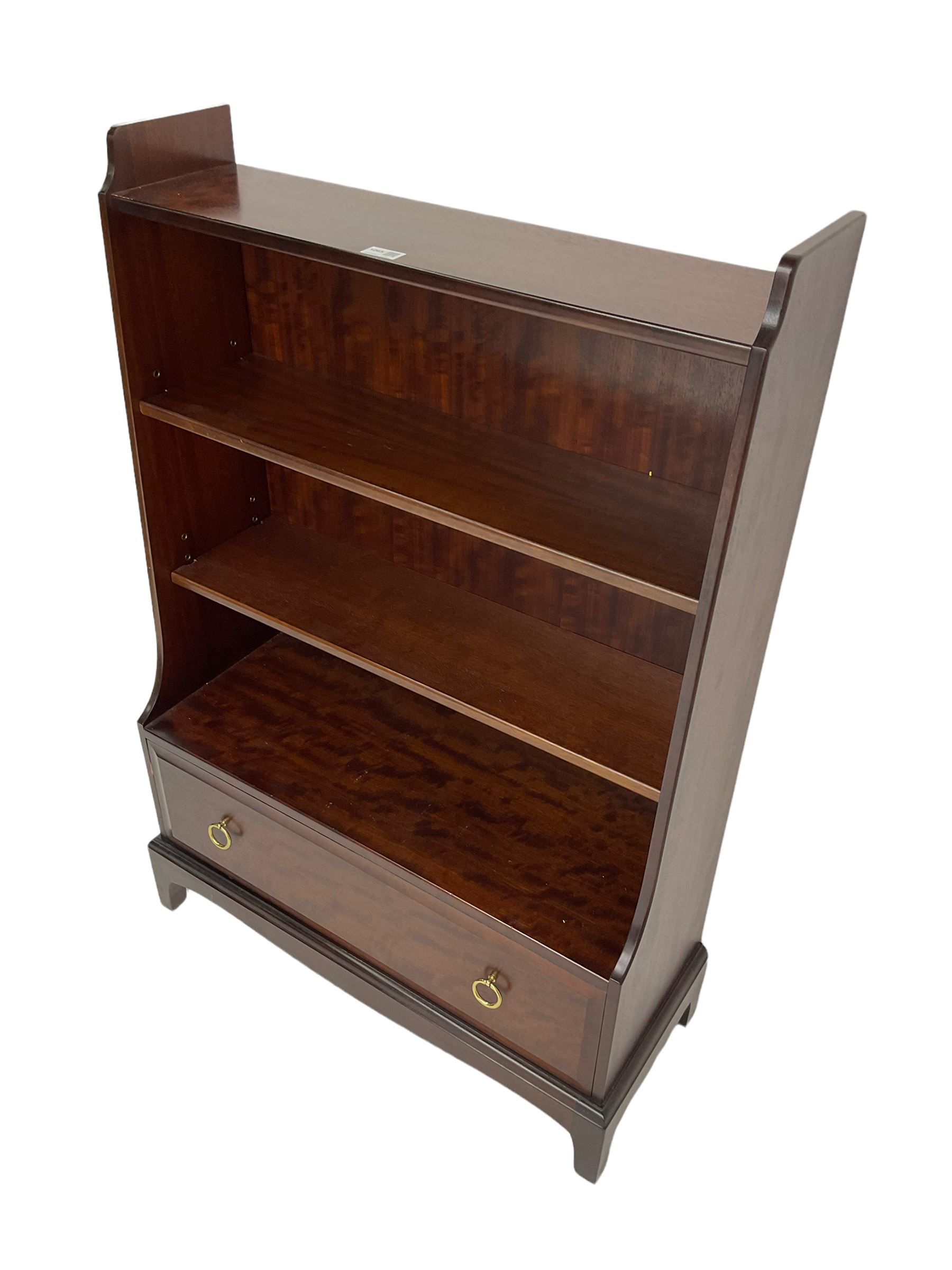 Stag Minstrel - mahogany open bookcase with drawer