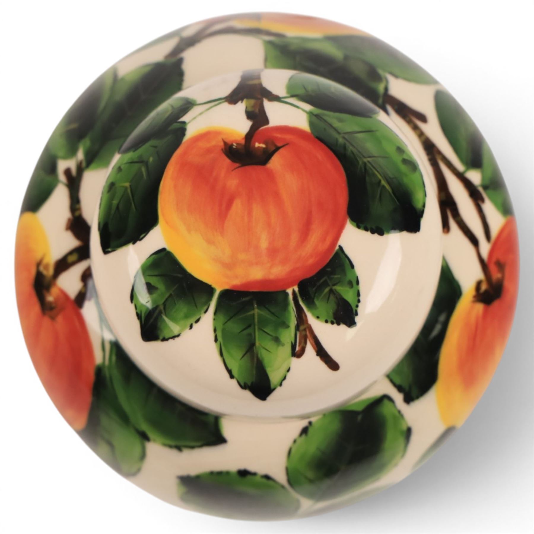 Wemyss Pottery ginger jar, decorated with apples, signed beneath, H18cm