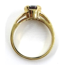  Mystic topaz gold ring hallmarked 9ct   