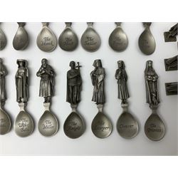 Set of forty three miniature Franklin Mint pewter figures of the Kings and Queens of England, with certificate of authenticity and information cards, together with a collection of twenty four Franklin Mint pewter Charles Dickens character spoons