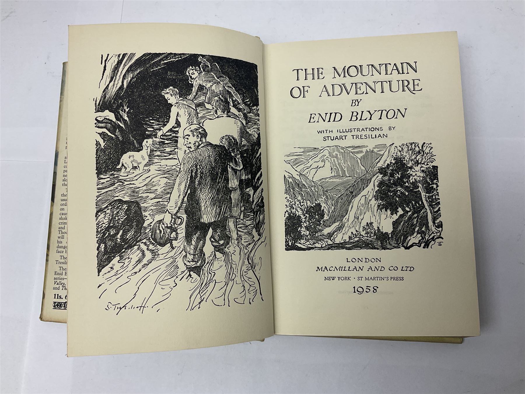 Enid Blyton; The Adventure Series, complete set of the eight children's mystery novels, all in original pictorial cloth