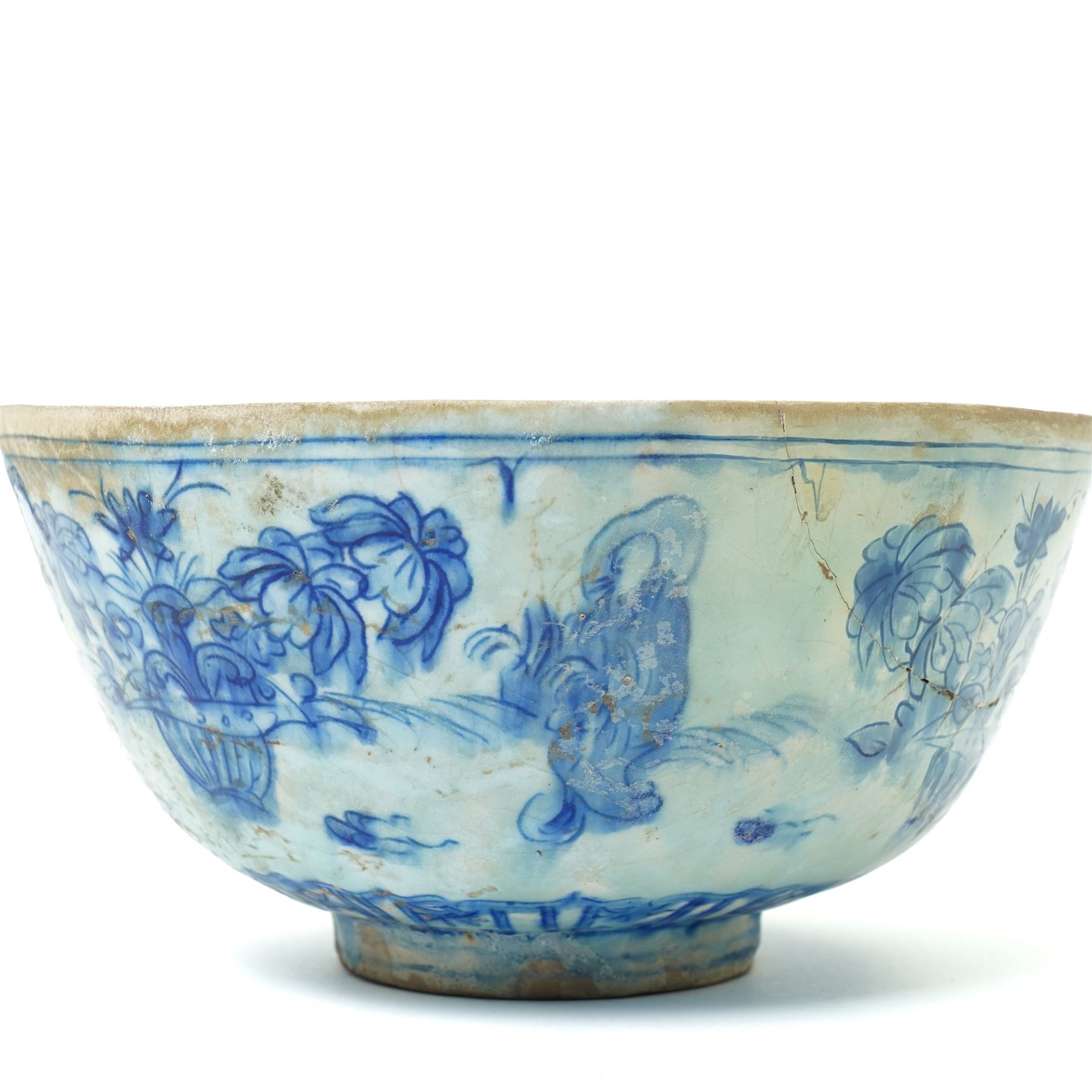 17th century Persian Safavid bowl decorated in the Chinese manner in blue and white with figures and flowers and with pseudo Chinese marks D23cm