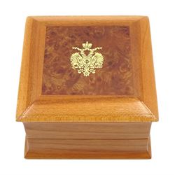 Victor Mayer for Faberge 18ct gold blue enamel heart shaped pendant, with applied gold four leaf clover decoration, limited edition No. 722/1000, on silver-gilt chain necklace, boxed