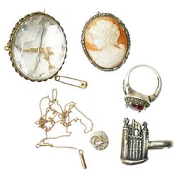 Victorian gilt rock crystal brooch, 9ct gold chase link chain necklace, Accurist ladies wristwatch, malachite bead necklace, silver jewellery including a filigree cameo bracelet, portrait miniature brooch, rings etc, together with various costume jewellery