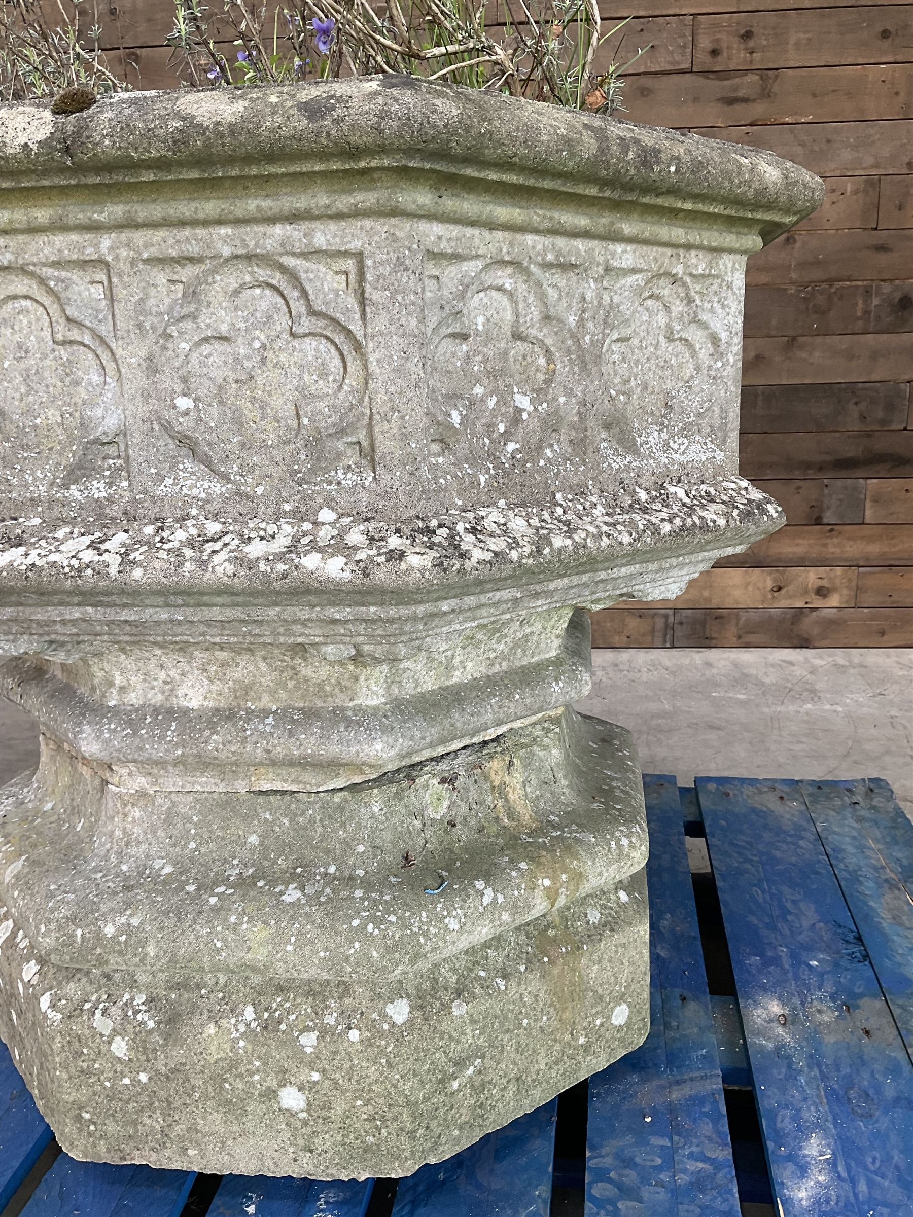 Large gothic design octagonal cast stone centre-piece urn olanter, quatrefoil decoration 