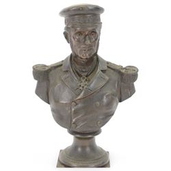 Bronze bust of a male figure in military dress, H24cm