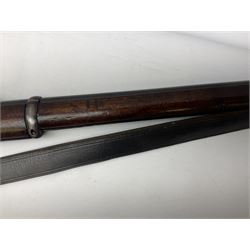 Braendlin Armoury Martini action .577/450 falling back rifle, the 85cm rifled barrel stamped Alex. Henry Edinburgh & London with two barrel bands including Yatagan bayonet side fitting and clearing rod under, with leather sling, serial no.13332, L126cm (NB. Firing pin broken). 