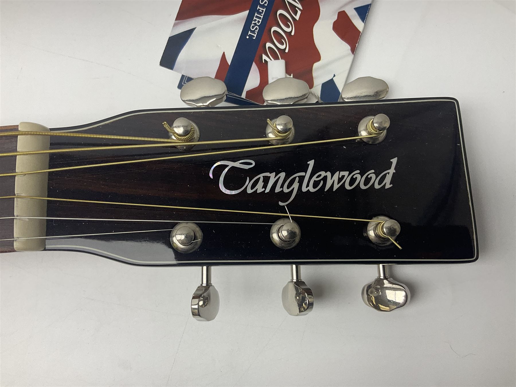 Tanglewood Folk/OM cedar and java wood acoustic guitar, the three-piece back with mango spalted wood insert; serial no.180914094 L101cm