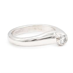 Platinum two stone diamond ring, the two bezel set finials set with a round brilliant cut diamond, Sheffield 1996, total diamond weight approx 0.40 carat