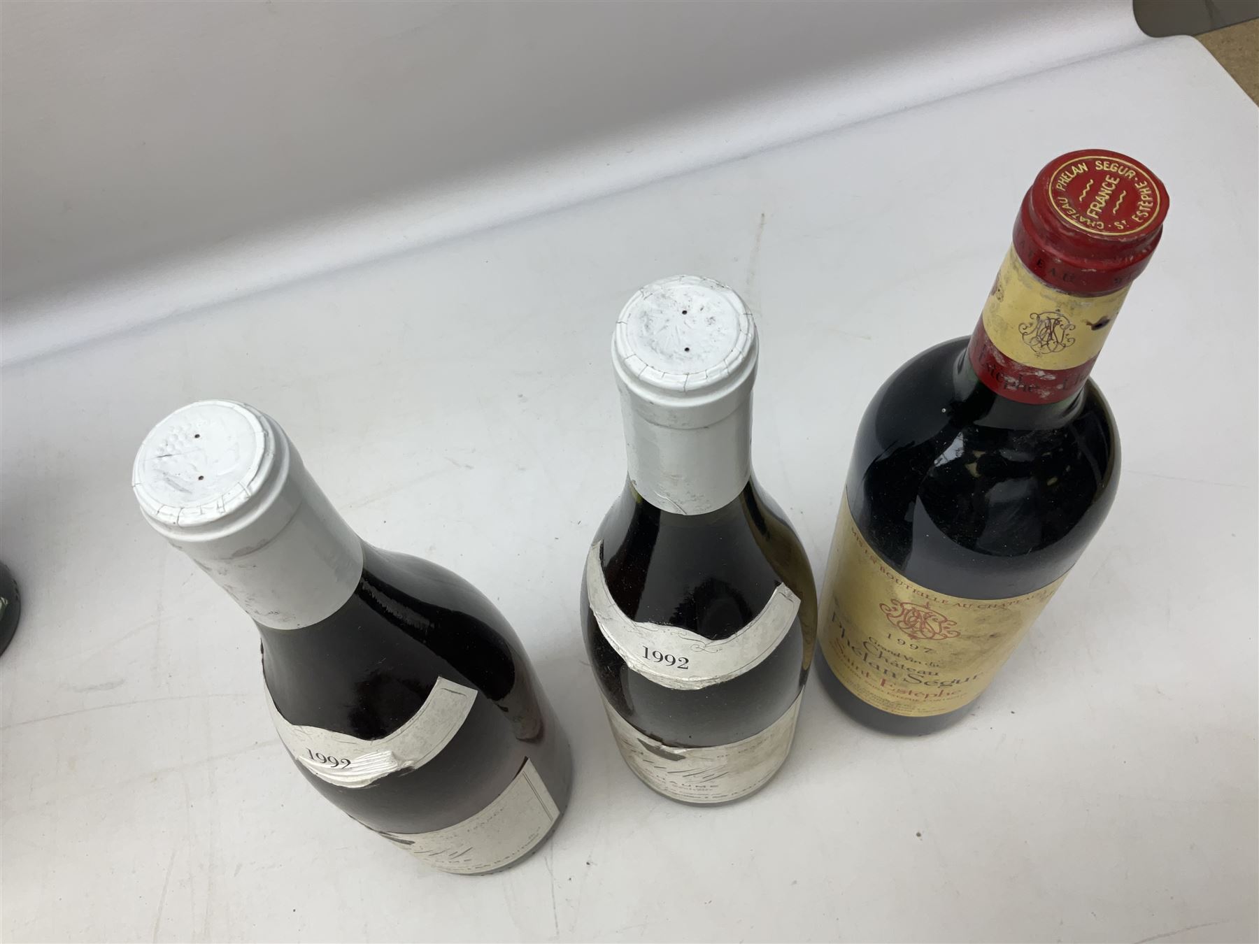 Mixed alcohol including two bottles Rully 1992 La Chaume, 75cl, 13% vol, Chateau Vieux Doumayne 1989 Saint-Emilion Grand Cru, 75cl, 12% vol, five bottles Krausen Keller Liebfraumilch Rheinhessen, five bottles Inniskillin 1992 Marechal Foch etc