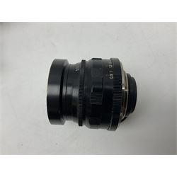 Voigtlander Bessa-R rangefinder camera body, serial no. 00118622, with 'Voigtlander Nokton F 1.5 50mm' lens, serial no. 9960078 and 'Voigtlander Ultron 35mm F 1.7' lens, serial no.9050024 