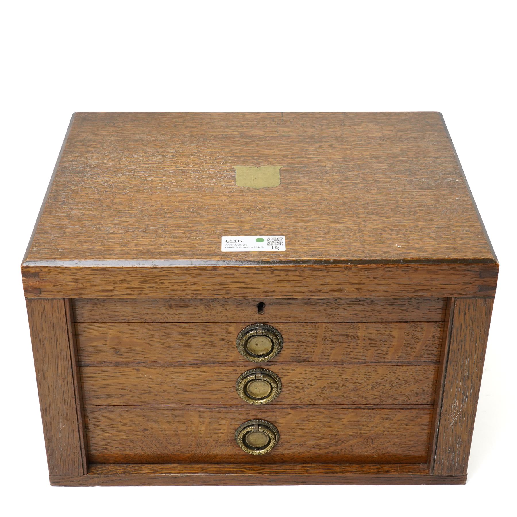 Suite of plated table cutlery for twelve covers including fish cutlery and servers, fruit knives and forks with mother of pearl handles, bone handled knives, carvers etc in an oak  three drawer cabinet with hinged lid W47cm 160 pieces