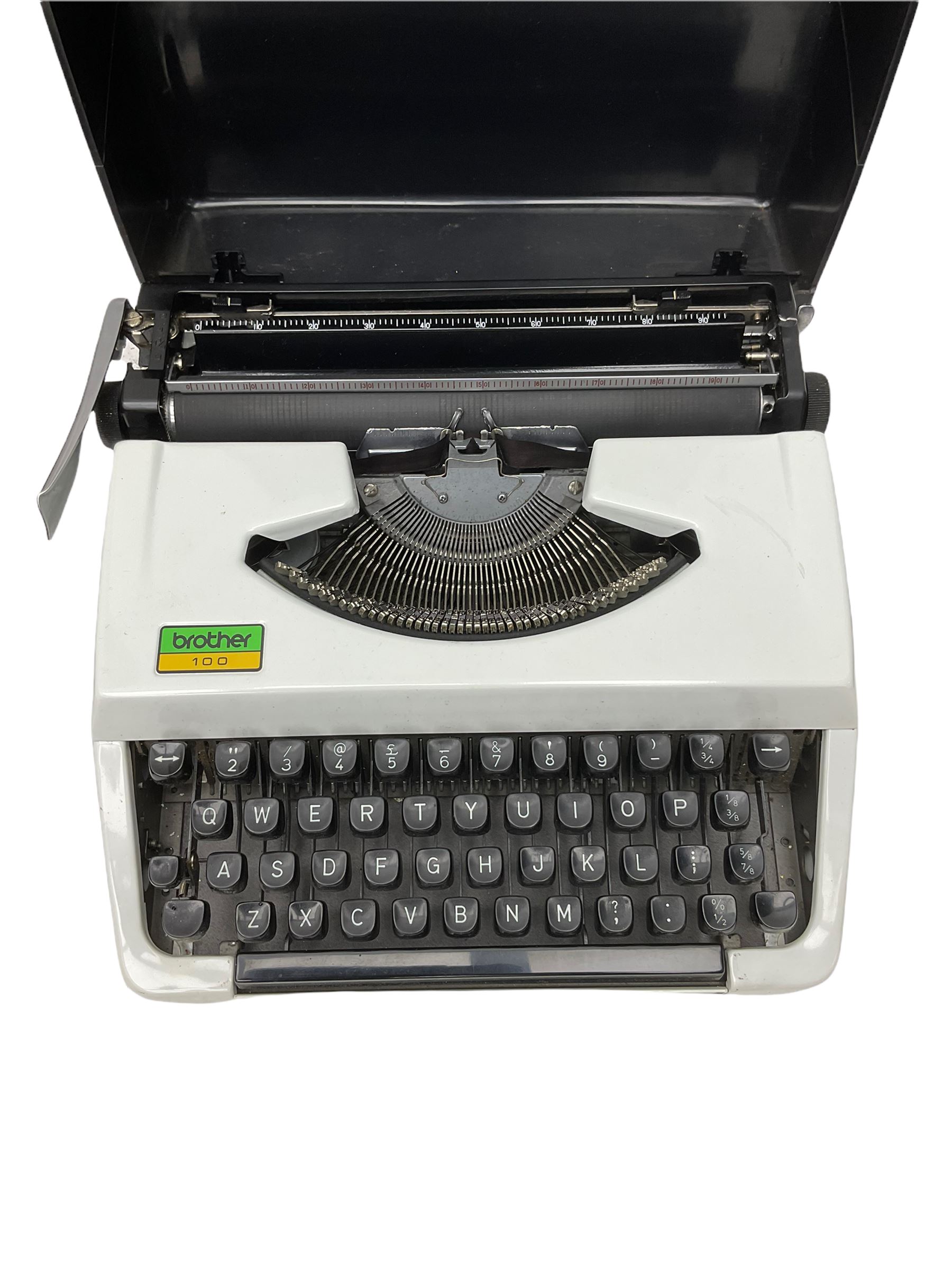 AIWA stereo cassette deck 1800, UEGA VEF 206 radio and a brother 100 type writer - all untested 