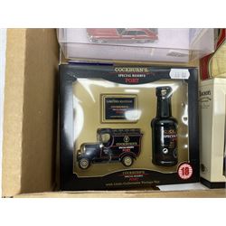 Corgi - Queen Elizabeth Golden Jubilee 1952 - 2002 1:40 scale die-cast model State Landau No. CC09901; boxed; Bburago Mercedes-Benz 500K Roadster 1936; and thirteen other modern die-cast models by Lledo, Matchbox, Cararama, Maisto, Quartzo etc; all boxed (15)