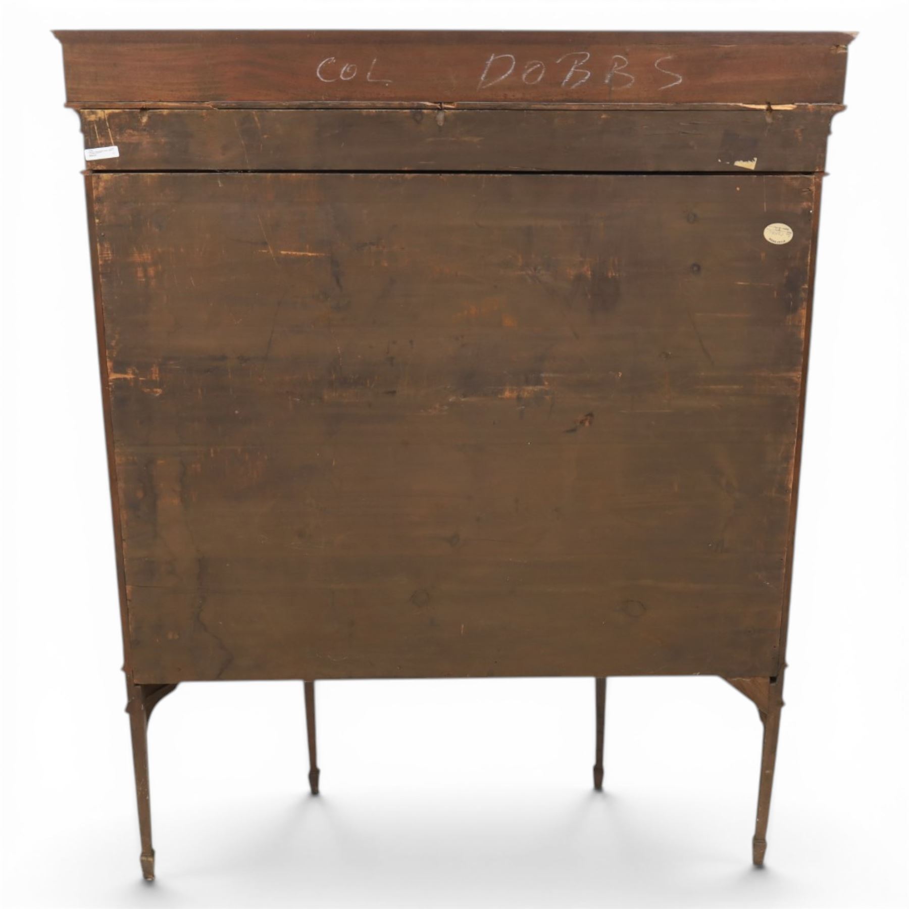Edwardian inlaid mahogany display cabinet of rectangular canted form, galleried top with crossbanded inlay, above a glazed cabinet enclosing  baize lined shelves, raised on square tapering legs terminating in spade feet  