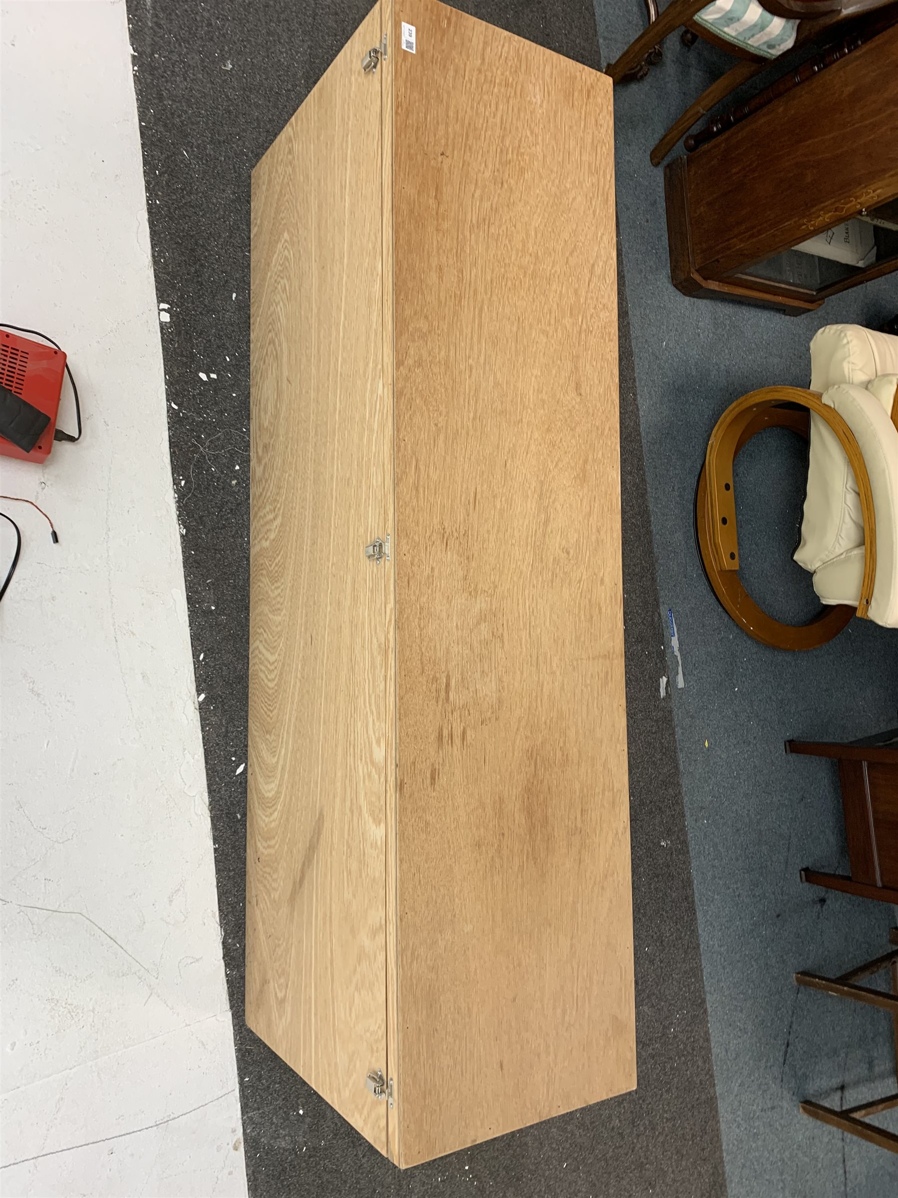 JR PROPO Ergo60 nitro model helicopter with accessories in wooden case 