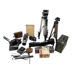 Canon Auto Zoom 814 electronic cine cam, together with Agfar Isolette folding camera, Leica manual, Revue tripod and other camera equipment