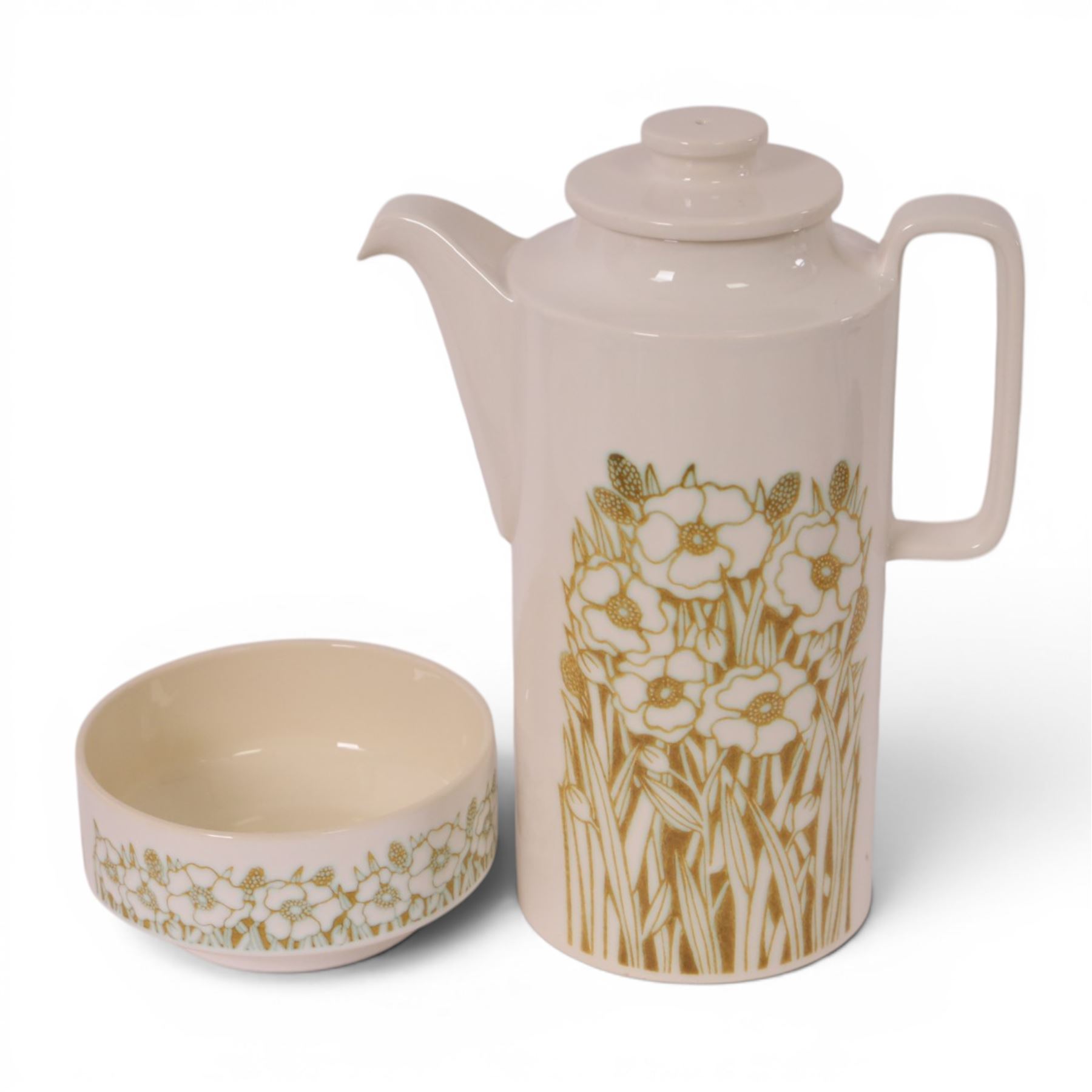 Hornsea Pottery Fleur tea and dinner wears, including teapot, milk jug, eleven dinner plates, covered dishes etc