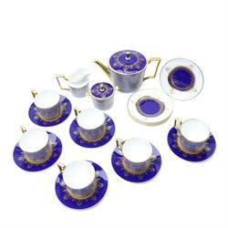 Wedgwood Anthemion Blue pattern tea service richly decorated in blue and gilt with palmette and colonnade forms comprising six cups and saucers, six plates, tea pot, milk jug and sugar box and cover