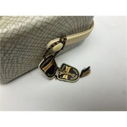 ASA Tokyo monocular microscope with black body, pitchfork base and wooden carrying box containing additional lenses No.47324 H29cm; Universal Avometer Model 8x Mk.III (Panclimatic); and Dansette 222 portable transistor radio (3)