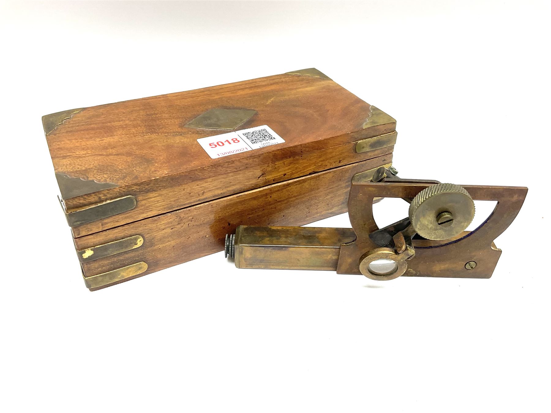 Abney Level clinometer, by 'Stanley London', housed in a wooden box