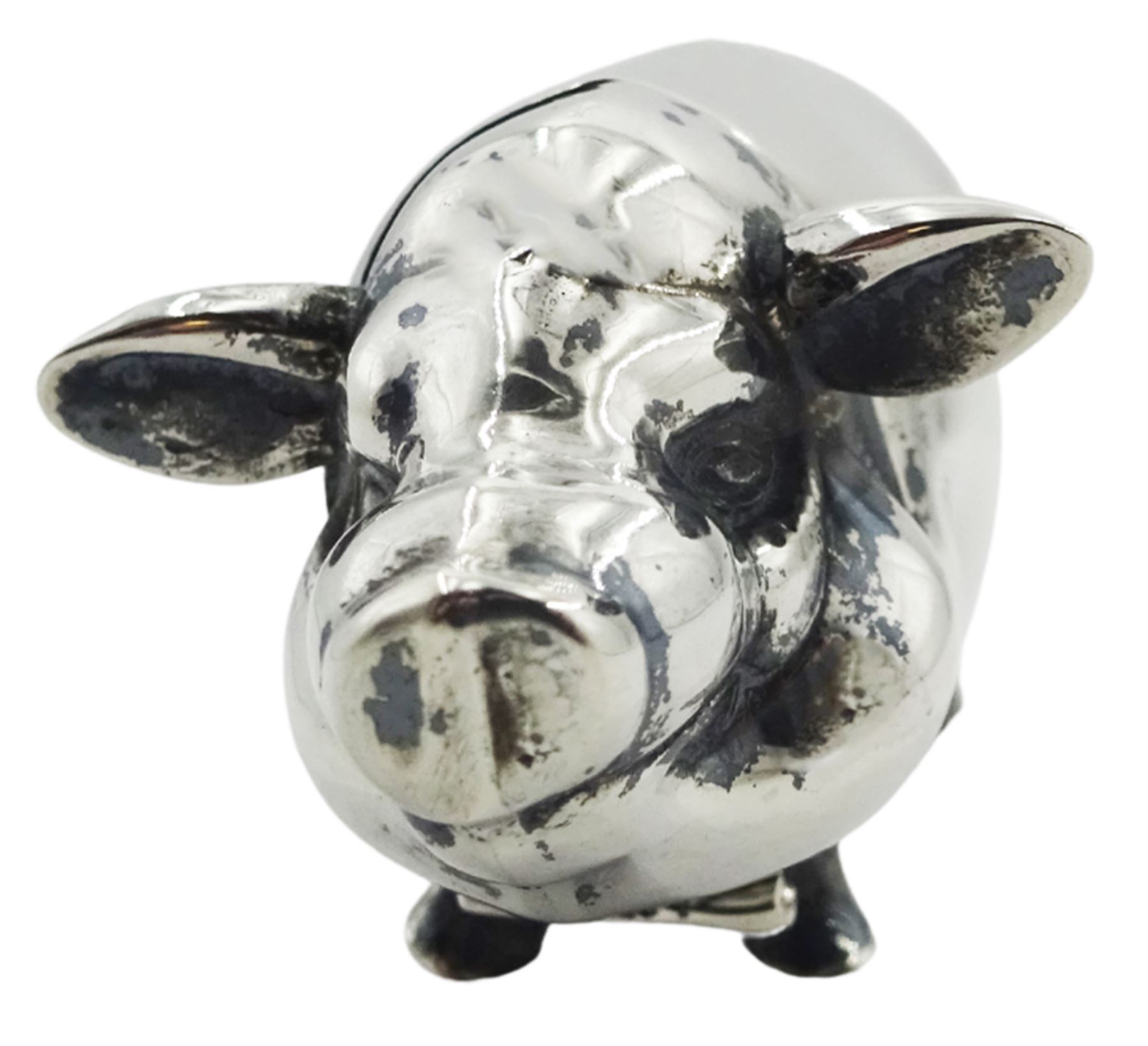 Novelty silver vesta case modelled in the form of a pig, stamped 925, with 925 quality control mark and Birmingham import mark, approximate weight 1.15 ozt (36 grams)