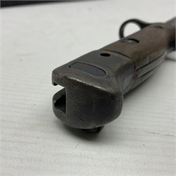 WWI British 1907 pattern bayonet, the 43cm fullered blade by Wilkinson with various marks to the ricasso; in leather covered scabbard numbered 294 to the throat and stamped M/58 L58.5cm overall