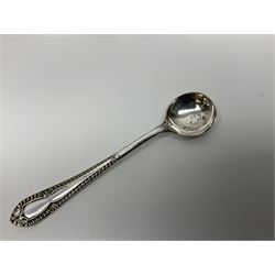 Sheffield silver-plated cruet set, comprising mustard pot, open glass salt and pepper pot on stand, together with a collection of silver plated spoons