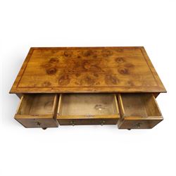 Queen Anne Design walnut kneehole desk with matching chair, rectangular figured top with crossbanding, three frieze drawers, raised on cabriole supports, the chair with serpentine front raised on cabriole supports