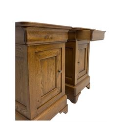 Barre Dugue - Pair of French oak bedside cabinets, single drawer and cupboard
