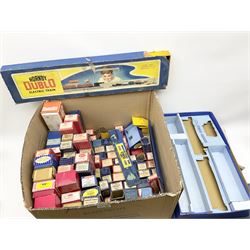 Hornby Dublo - over ninety empty boxes for locomotives, passenger coaches, wagons etc both two-rail and three-rail; and three empty set boxes