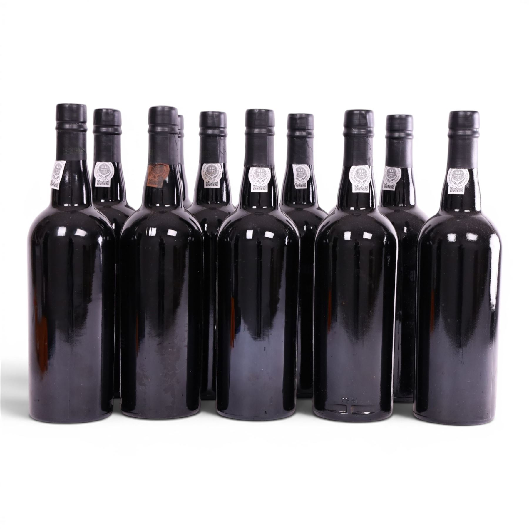 Morgan's 1994 vintage port, 75cl, 20.5% vol, twelve bottles 