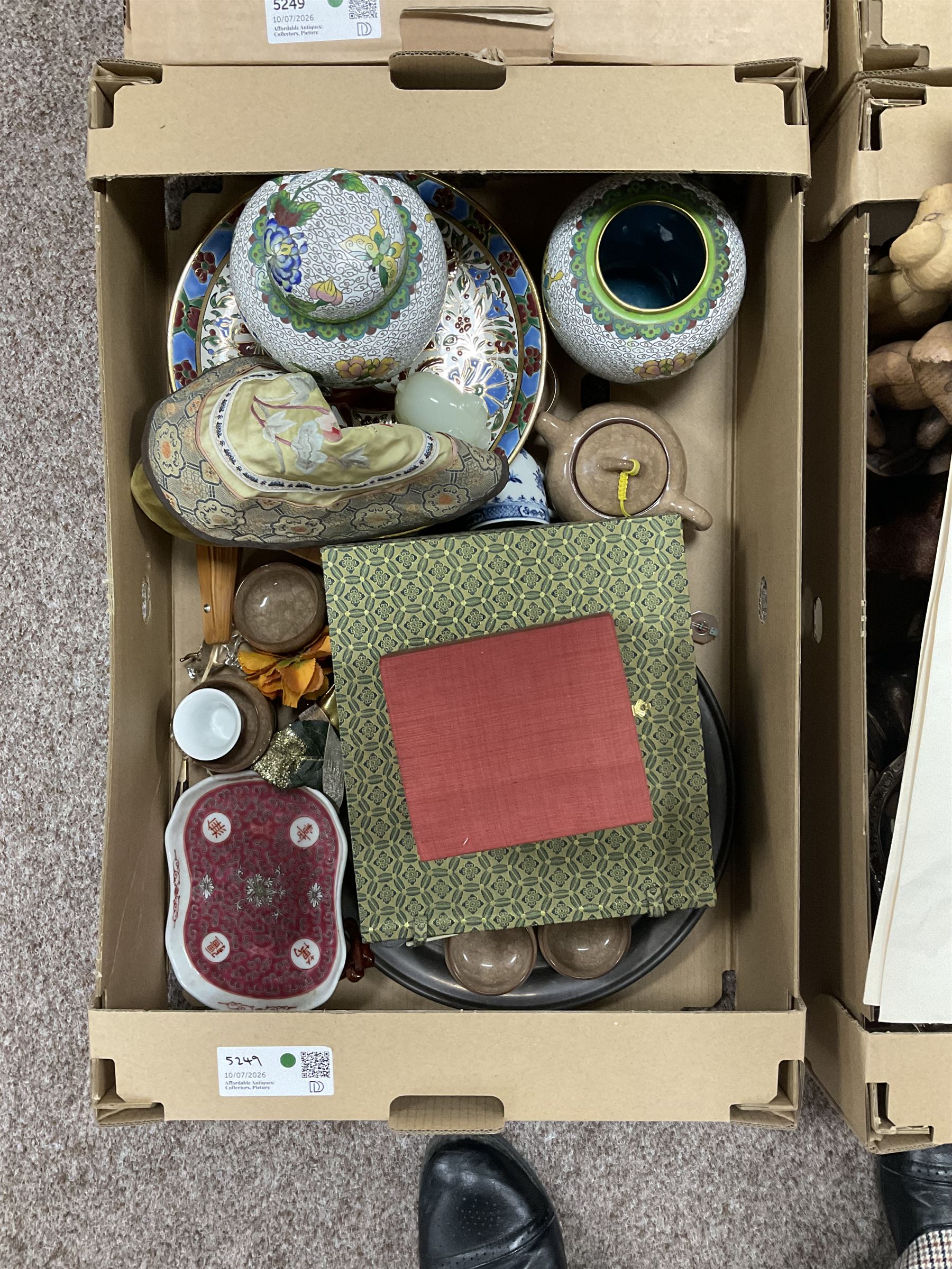 Collection of decorative items, to include two Cloisonne ginger jars, two 20th Century Chinese silk paintings and East Asian ceramic tableware items, in four boxes