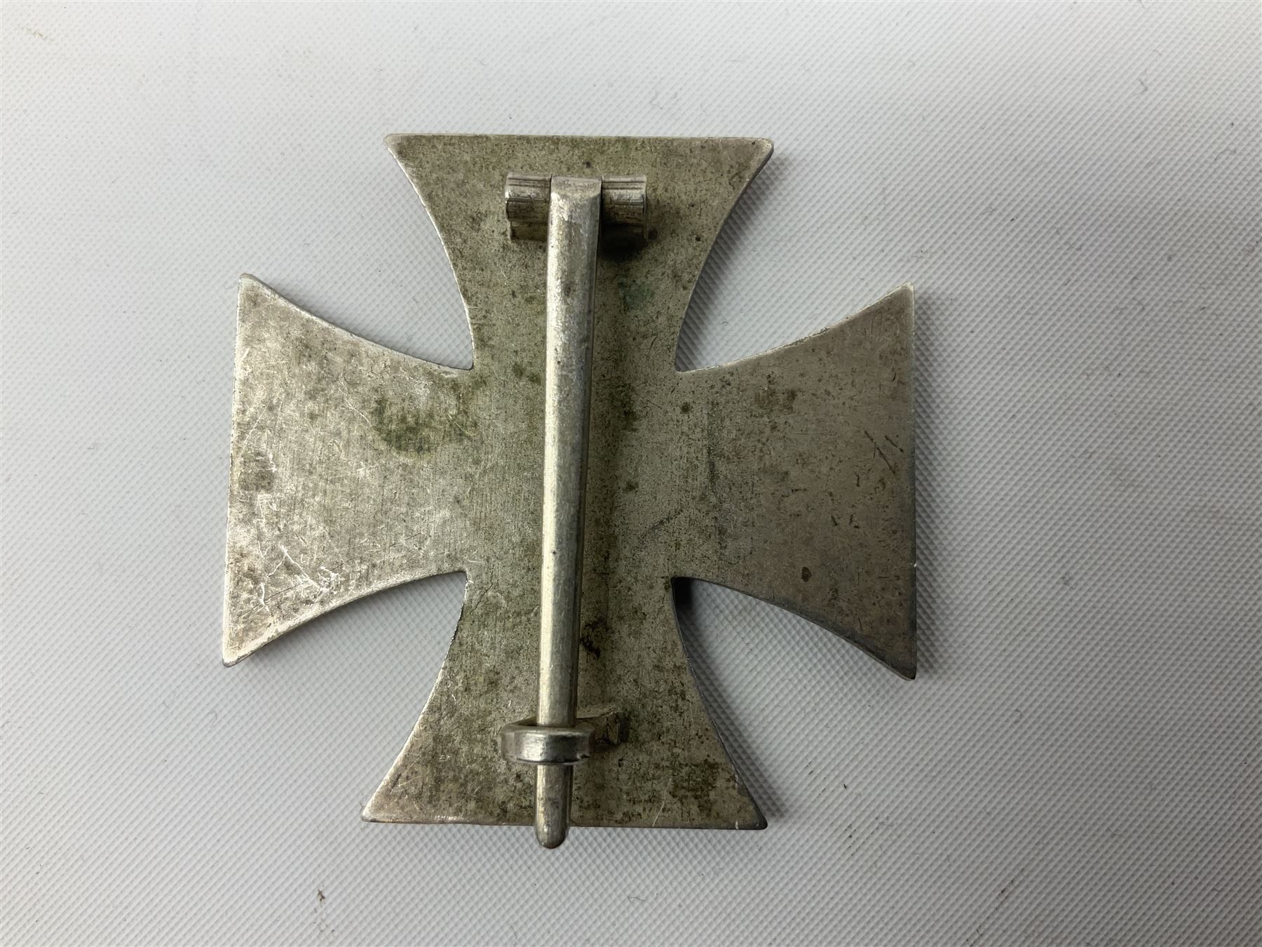 WW2 German Iron Cross 1st Class, back of pin indistinctly stamped ?20; and WW2 German Iron Cross 2nd Class, ring indistinctly stamped ?100 for Rudolf Wachtler und Lange (2)