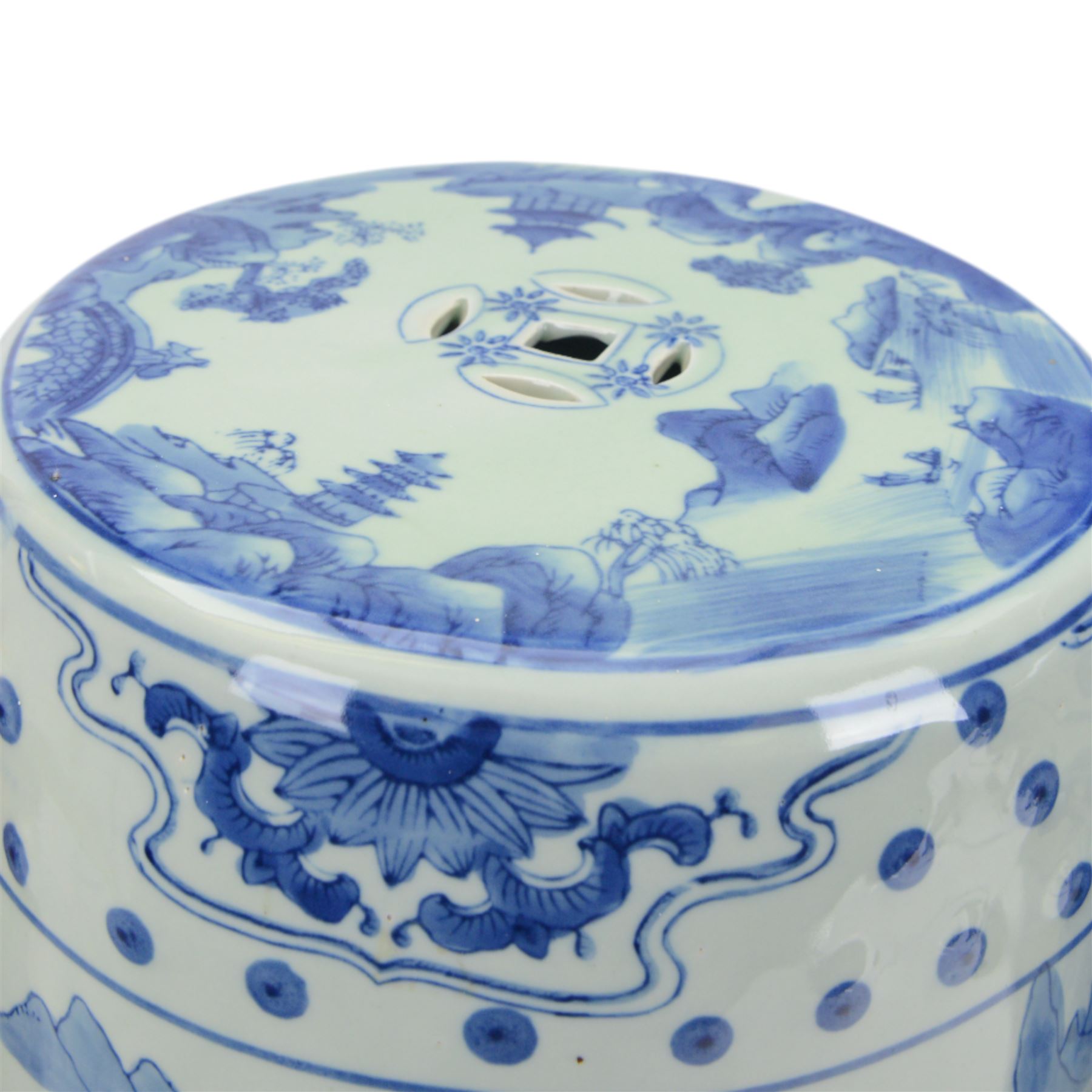 Pair of Chinese blue and white garden stools, decorated with pagodas a landscape, H40cm 