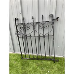 Single wrought iron black painted garden gate - THIS LOT IS TO BE COLLECTED BY APPOINTMENT FROM DUGGLEBY STORAGE, GREAT HILL, EASTFIELD, SCARBOROUGH, YO11 3TX