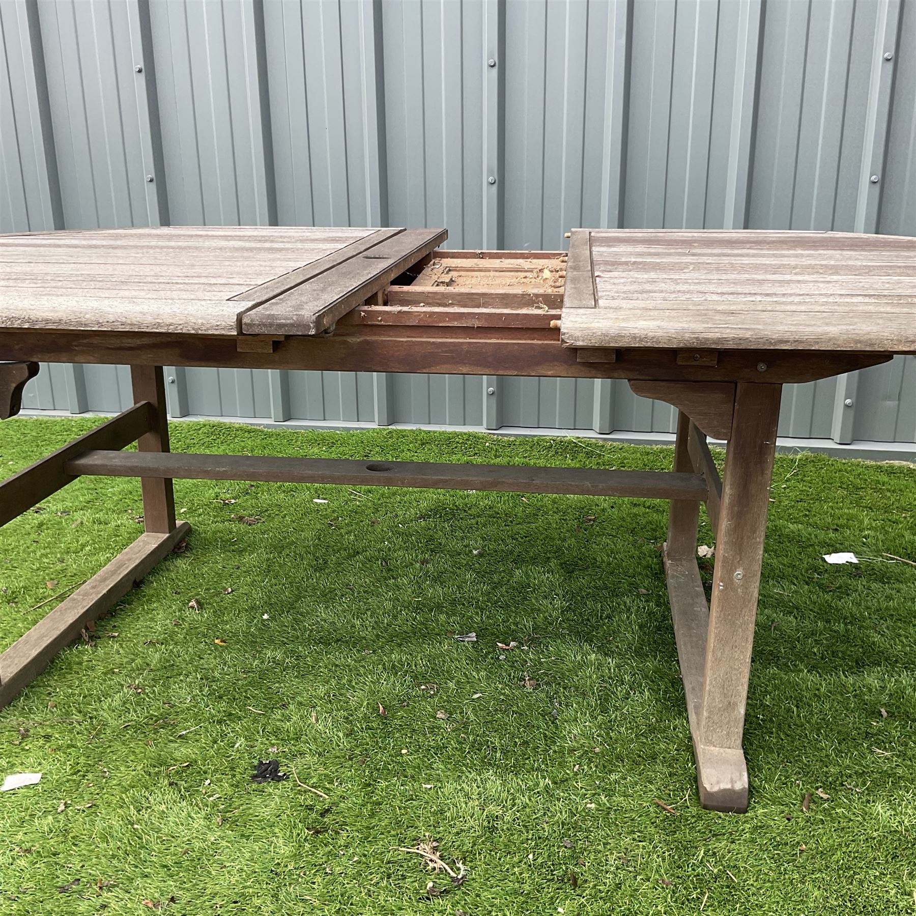 Teak extending garden table  - THIS LOT IS TO BE COLLECTED BY APPOINTMENT FROM DUGGLEBY STORAGE, GREAT HILL, EASTFIELD, SCARBOROUGH, YO11 3TX