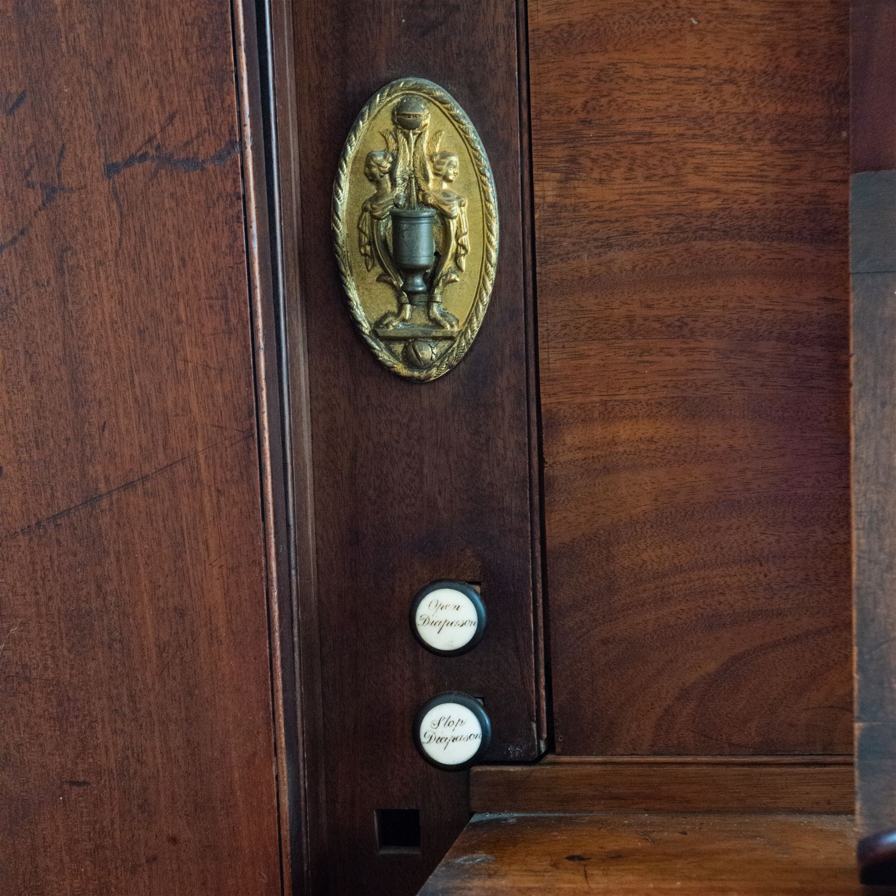 Late 18th century Chamber Organ by Thomas Elliot of London 1790.
Single manual organ, four octave keyboard with 54 keys C-f3, A=448, with Ivory naturals and ebonized sharps, makers’ name engraved on an ivory cartouche, detachable key cover, and music desk (in need of attention). With four speaking stops. Stopped Diapason, Open diapason, Principal and Fifteenth. Crank/pedal operated single rise bellows also provided with an electric blower. Original case with display pipes and candle sconces (one damaged). All pipework present: however there are some damaged pipes, cyphers, and several pipes require re-location in the soundboard, the instrument plays, but some parts of the action and blower will require attention/repair and adjustment.

Given the intricate nature of these historic instruments, specialist support will be available if required – including a professional organ builder prepared to undertake full dismantling and reassembly – to assist successful buyers with safe removal and onward handling. Price upon application.


This item has been registered for sale under section 10 of the APHA Ivory Act Reference EH8B3YPL
