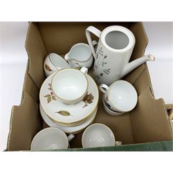 Royal Worcester Evesham pattern teawares, Noritake part tea service decorated in the 'Progression Blue Haven' pattern, together with Seltmann Weiden Bavaria tea and dinner wares, and two blue and white platters