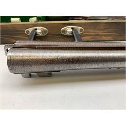 Midland Gun Company Birmingham & London 12-bore side-by-side box-lock non-ejector double barrel shotgun with 76cm damascus barrels, Prince of Wales style walnut stock with chequered grip and fore-end, top safety and engraved lock no.62160 L120cm overall; in scratch built baize lined wooden case. SHOTGUN CERTIFICATE REQUIRED.