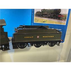 Masterpiece Models '0' gauge - Star Class 4-6-0 locomotive 'Knight of St. Patrick' No.4013 with six-wheel tender in lined green Great Western livery; limited edition of eighty-four;  boxed with instructions