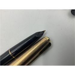 Yard O Led silver propelling mechanical pencil, hallmarked together with another pencil and pens