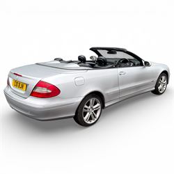 Mercedes-Benz CLK Cabriolet 280 Avantgarde, 3 Litre petrol, automatic, 2006, 2dr, 74500 Miles, convertible, silver, (C10 BJM)