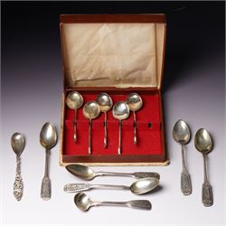 Five Russian 84 standard silver teaspoons with niello work stems and bowls marked 1876, fi...