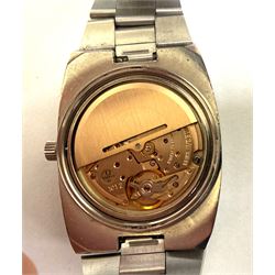 Omega Geneve automatic gentleman's stainless steel bracelet wristwatch, Ref. 	166.0191, Cal. 1012, silvered dial with date aperture, on original stainless steel bracelet