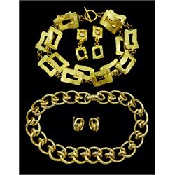 Vander Straeten gilt rectangular link collar necklace and pair of matching clip-on earrings, retailed by Liberty and a Pforzheim gilt necklace and matching earrings, both in original boxes