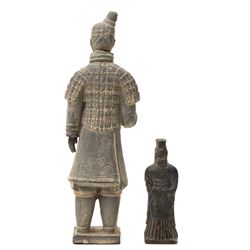Chinese Nanking vase, painted with a scene of warriors, H28.5cm; together with a glazed figure of a Tang horse, a figure of an Emperor and a Tomb warrior (4)