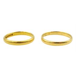Victorian gold wedding band and a later band, both hallmarked 22ct, Birmingham 1896 and 1940