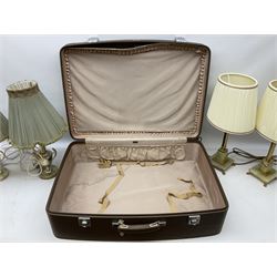 Set of three graduating Antler suitcases, together with four onyx and metal table lamps with pleated fabric shades