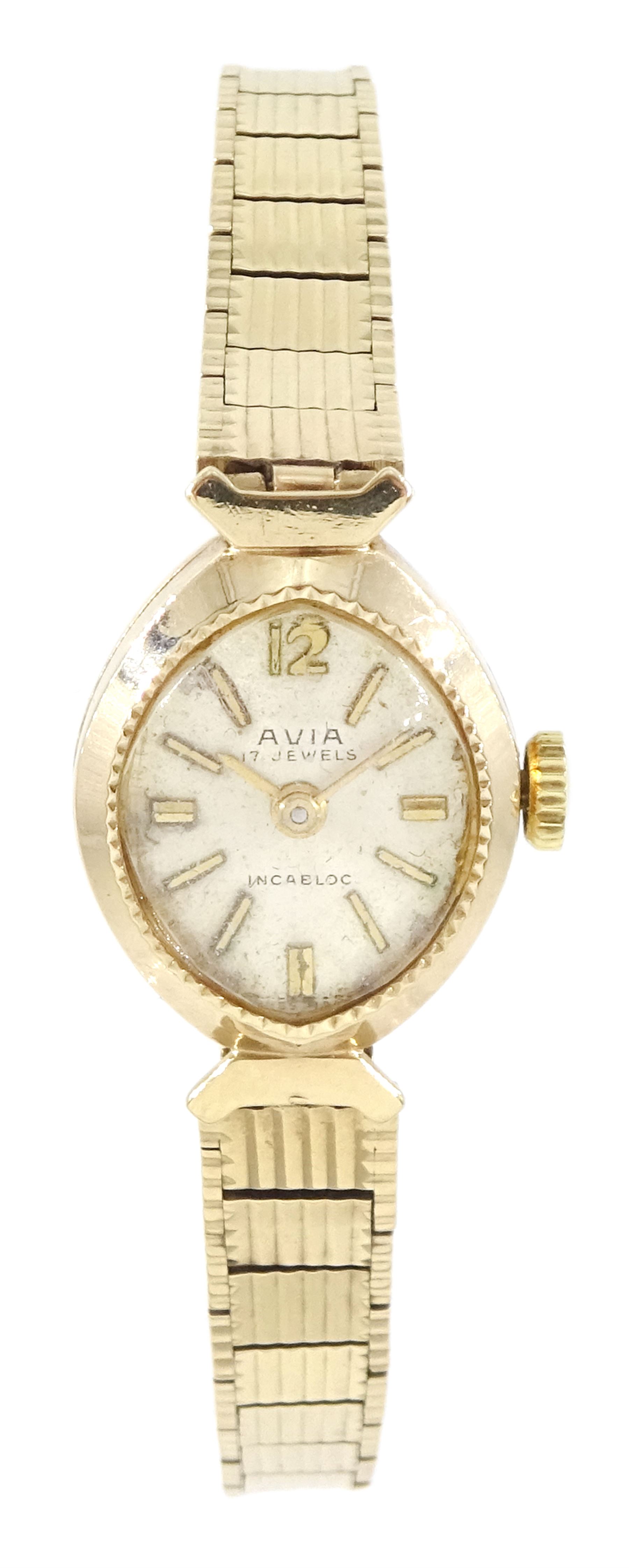Avia ladies 9ct gold manual wind wristwatch, on integral 9ct gold bracelet, hallmarked